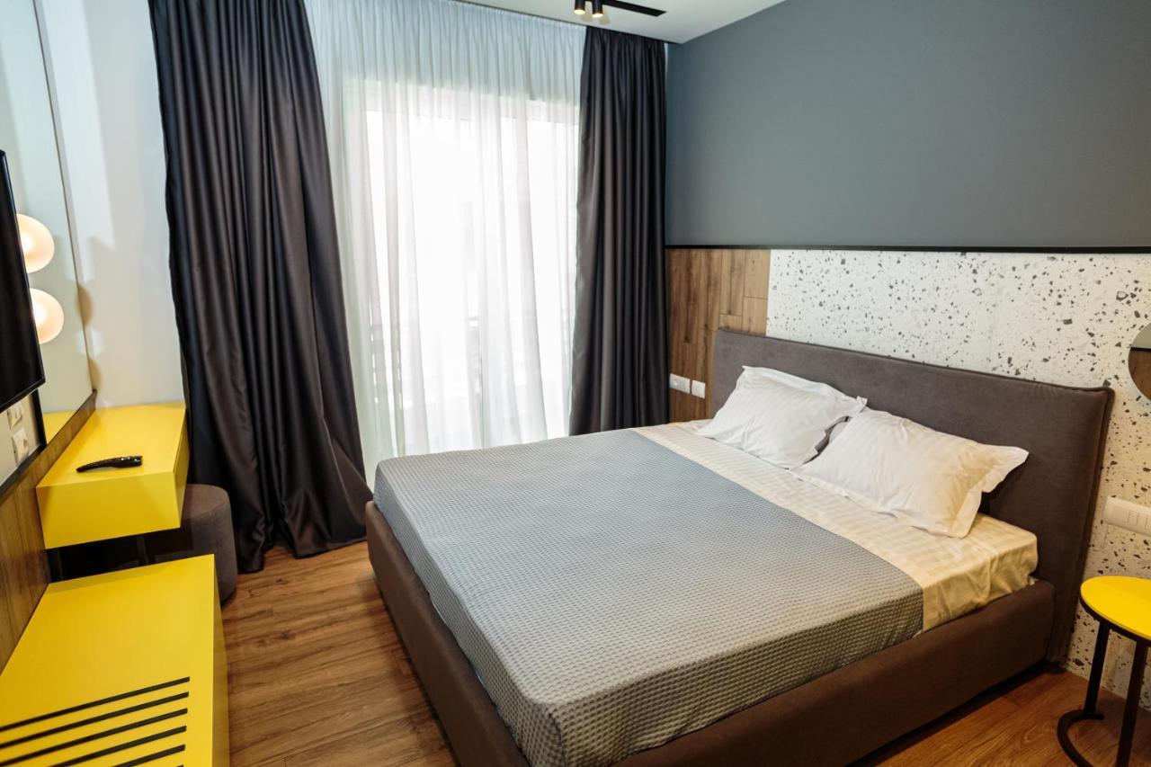 Visar Apartments فلورا المظهر الخارجي الصورة