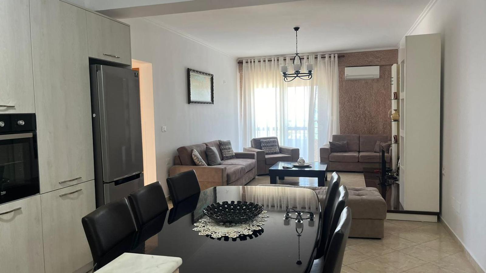 Visar Apartments فلورا المظهر الخارجي الصورة